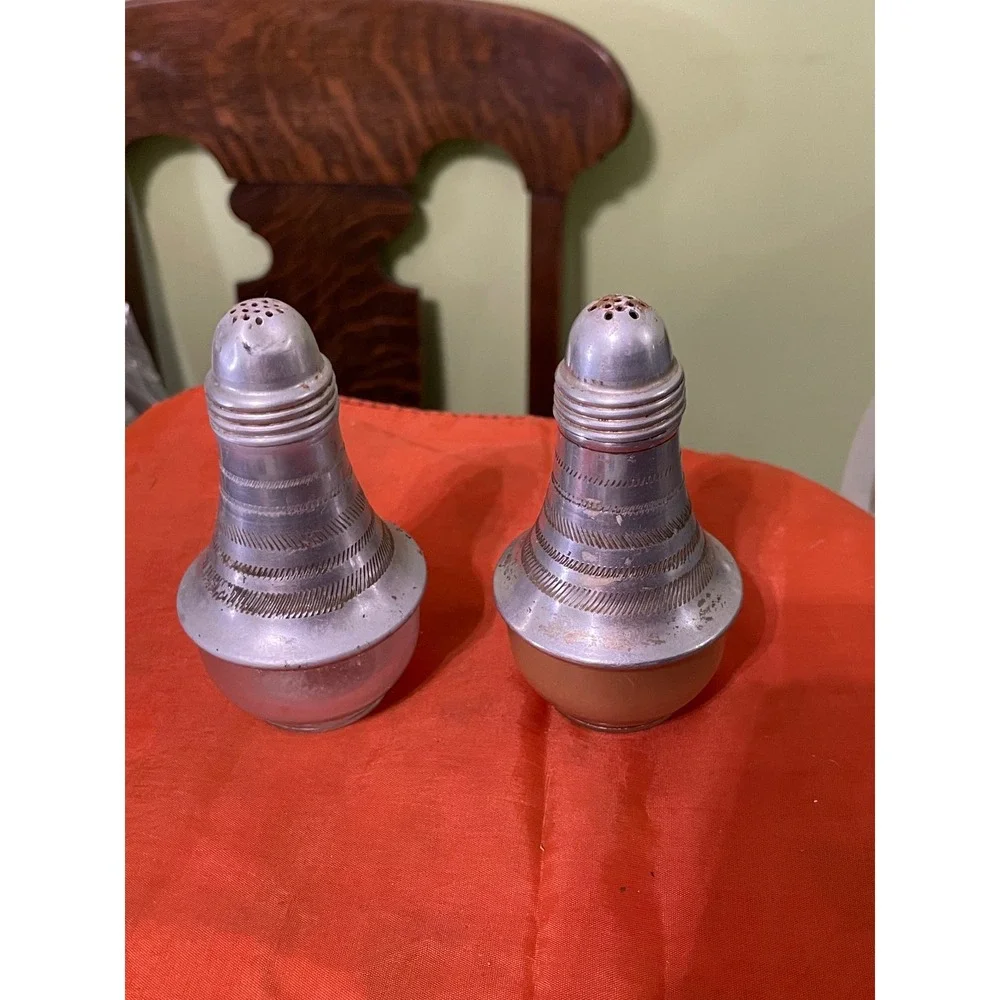 Vintage Aluminum Salt and Pepper Shakers‎ Set Ornate Retro Kitchen Decor